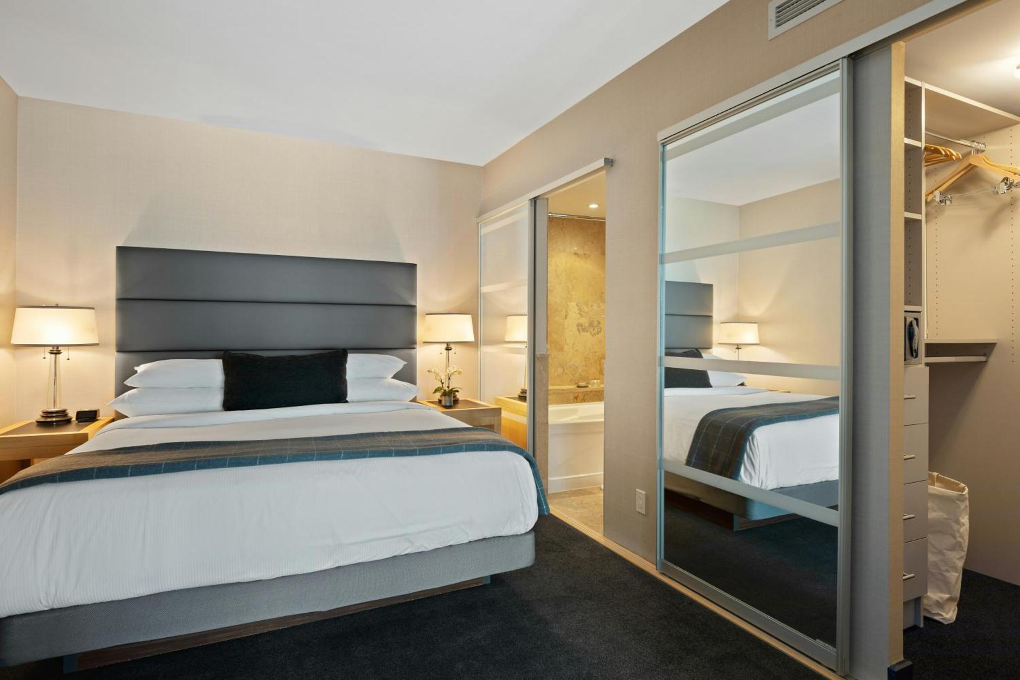 Hotel Ambience Plaza Jmd - Delhi Airport New Delhi Bagian luar foto